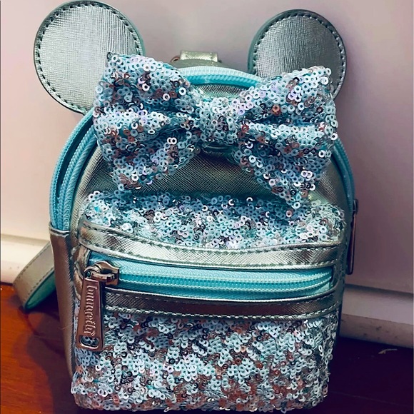 Sparkly Blue limited lounge-fly backpack
